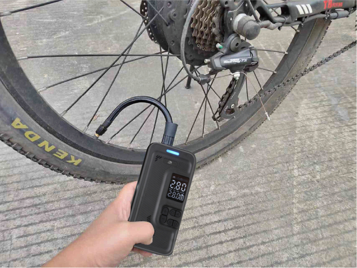 Minikompressor 8V 10 Bar Autozone